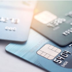 オンラインカジノでクレジットカードを利用する3つのメリットとは？入金方法も徹底解説！